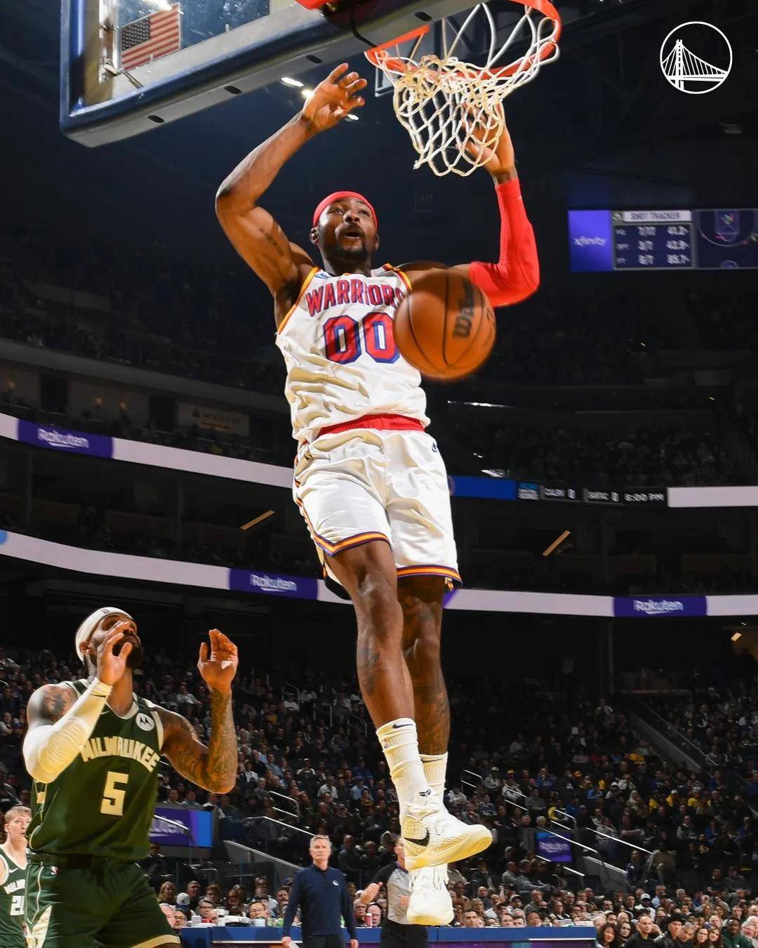  巴特勒在中国队比赛中突破纪录，惊险取胜引发热议！